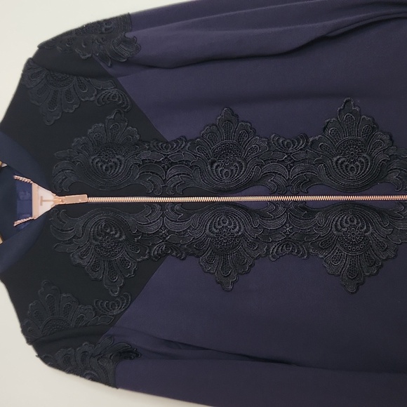 Ted Baker Elegant Navy Blue Lace Relax Jacket - Picture 2 of 6
